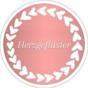 Jana bei Instagram @__herzgefluester_